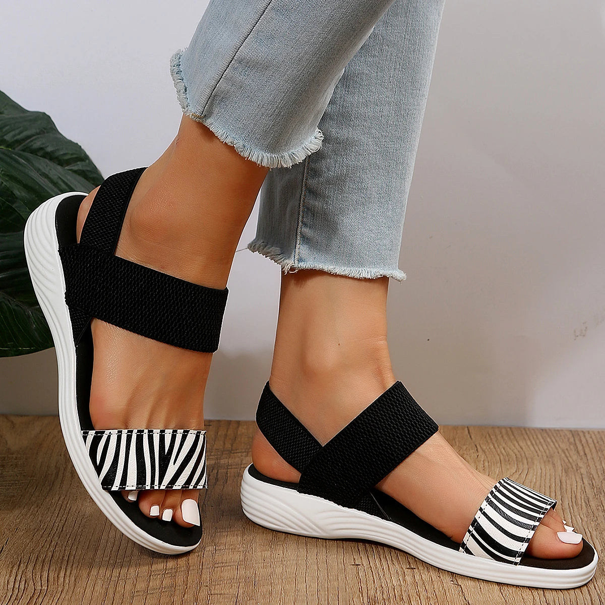 VANESSA | Strappy Sandals